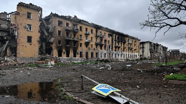 Разрушенные дома в центре Артемовска
