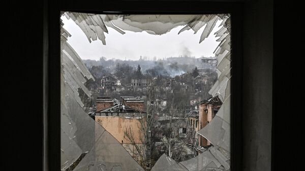 Вид из окна дома на район Артёмовска. Архивное фото