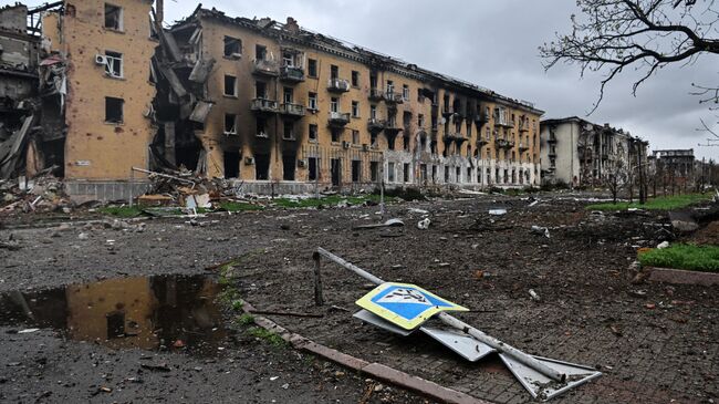 Разрушенные дома в центре Артемовска