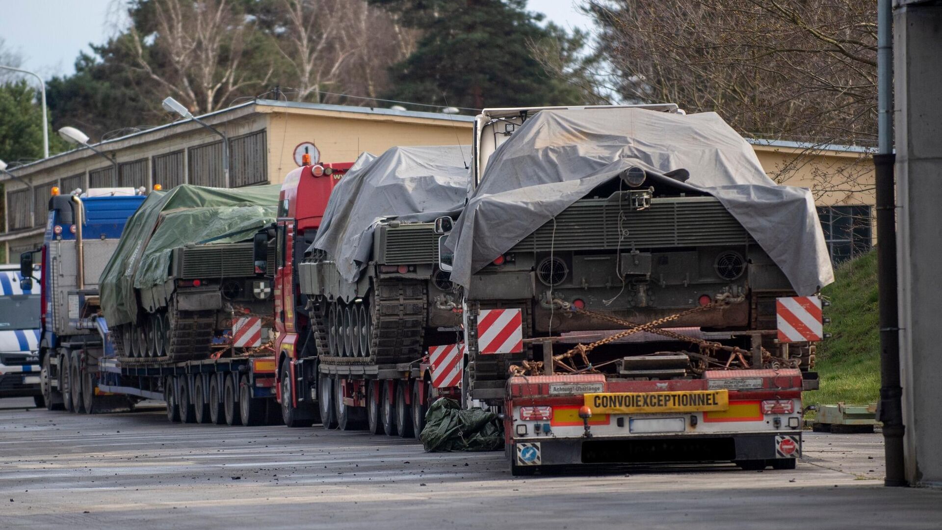 Подготовка канадских танков Leopard 2 для отправки на Украину - РИА Новости, 1920, 26.04.2023