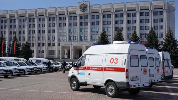 Новые машины скорой и неотложки поступили в медучреждения Самарской области