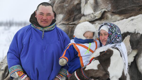 Жители этностойбища оленеводов Харп, расположившегося в окрестностях Дудинки в Красноярском крае