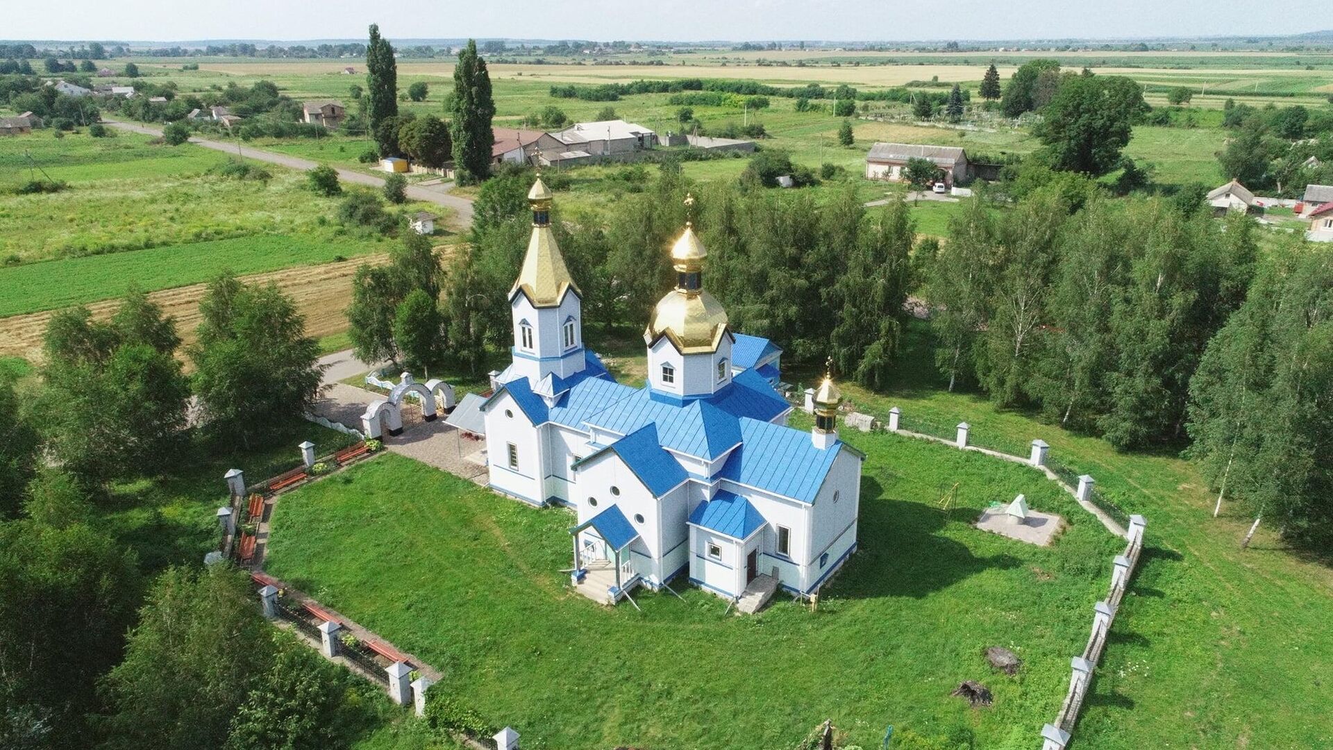 Николаевский храм в селе Гильча Ровенской области Украины - РИА Новости, 1920, 13.05.2023