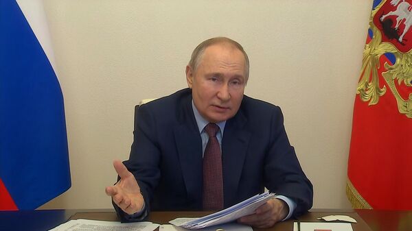 LIVE: Путин проводит заседание Совета по развитию местного самоуправления в режиме видеоконференции