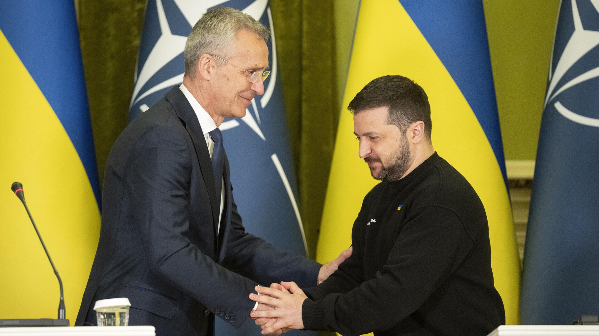 NATO Secretary General Jens Stoltenberg and Ukrainian President Volodymyr Zelensky during their meeting in Kiev - RIA Novosti, 1920, 27.04.2023