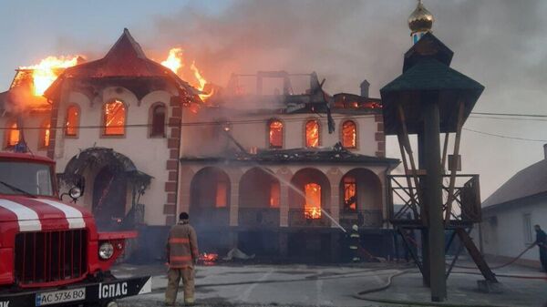 Пожар в храме в честь преподобного Иова Почаевского канонической Украинской православной церкви 
