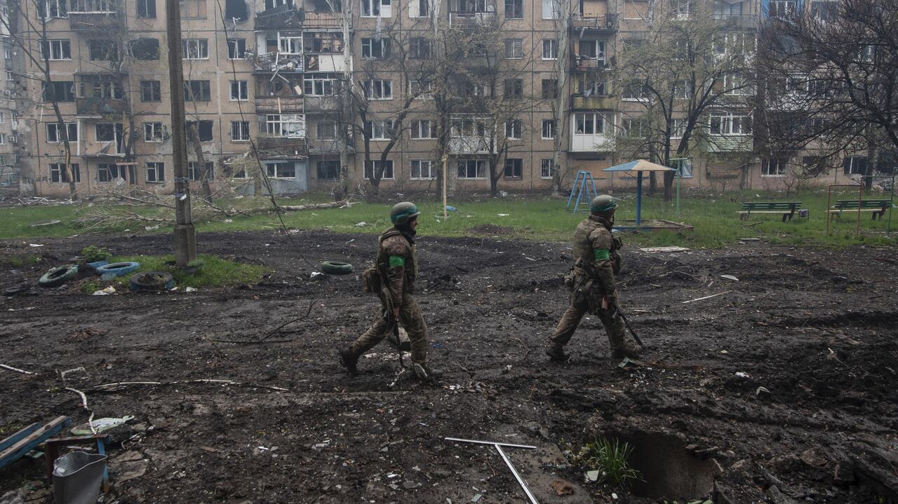 Жители Артемовска рассказали, как ВСУ минируют жилые дома в городе - РИА  Новости, 28.04.2023