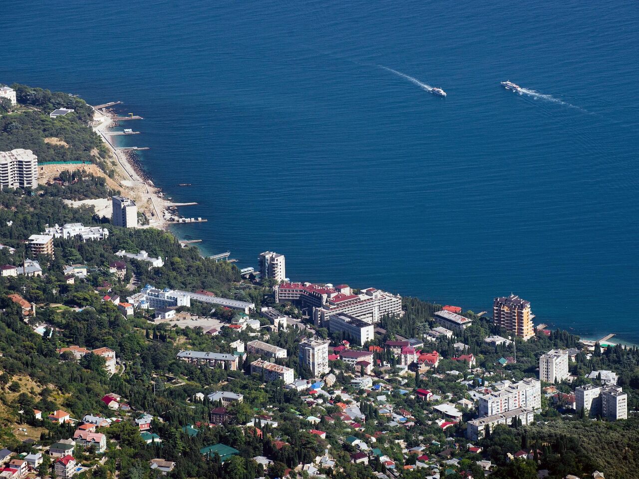 Вожатую лагеря в Крыму, оскорблявшую детей, отстранили от работы - РИА  Новости, 11.08.2023