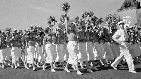 Физкультурный парад на Красной площади в Москве. 1 Мая. 1936 год