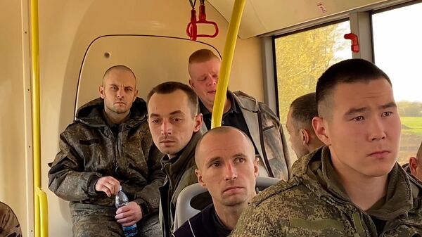 Возвращение из плена российских солдат