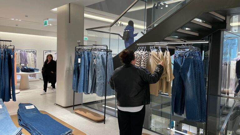 Магазин Maag, открывшийся в среду вместо Zara на Неглинной улице в Москве