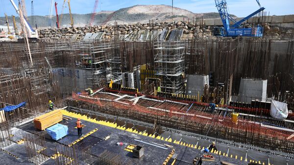 Строительство атомной электростанции Аккую в турецком городе Гюльнар