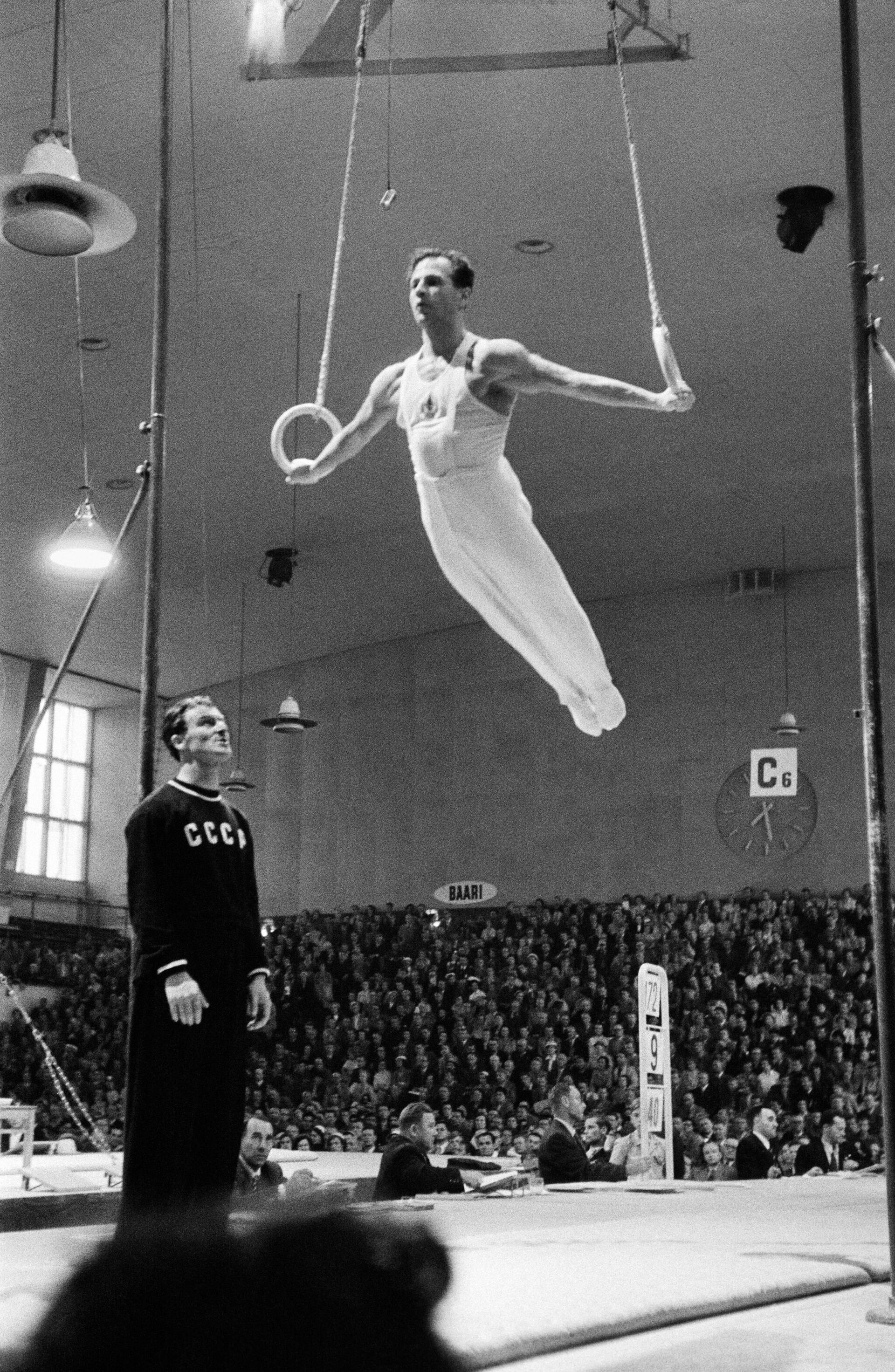 Соревнования по гимнастическому многоборью среди мужчин. XV Летние Олимпийские игры в Хельсинки - РИА Новости, 1920, 27.04.2023