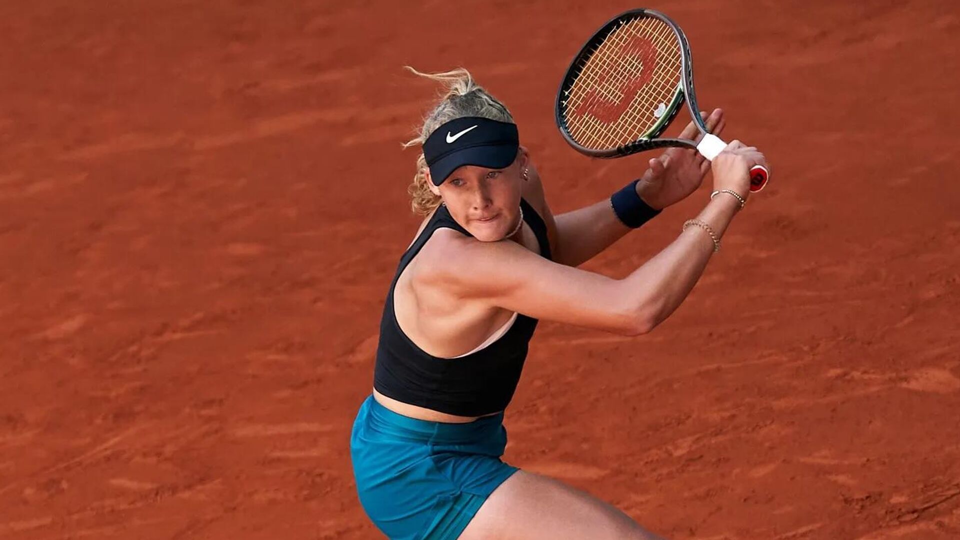 Wimbledon organizers denied visa to 16-year-old Russian tennis player