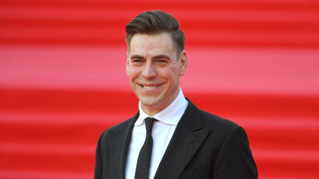 Дмитрий Дюжев