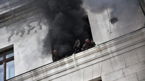 Пожар в здании Дома профсоюзов в Одессе