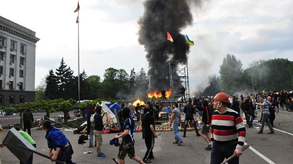 Массовые беспорядки у здания Дома профсоюзов в Одессе