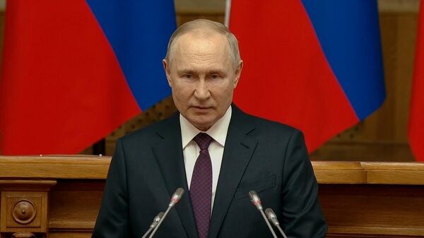 Путин: Реальные доходы граждан начали расти