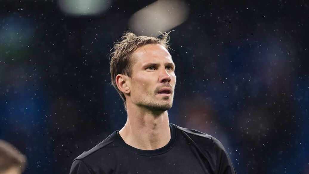 Шунин нанес символический удар по мячу перед матчем "Динамо"