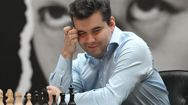 Российский шахматист Ян Непомнящий