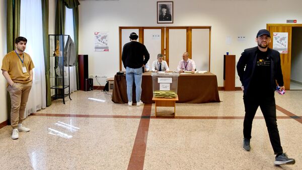 Досрочное голосование в России на всеобщих выборах в Турции. Архивное фото 