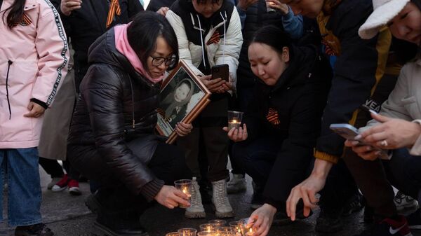 В патриотической акции Свеча памяти приняли участие 10 тысяч якутян