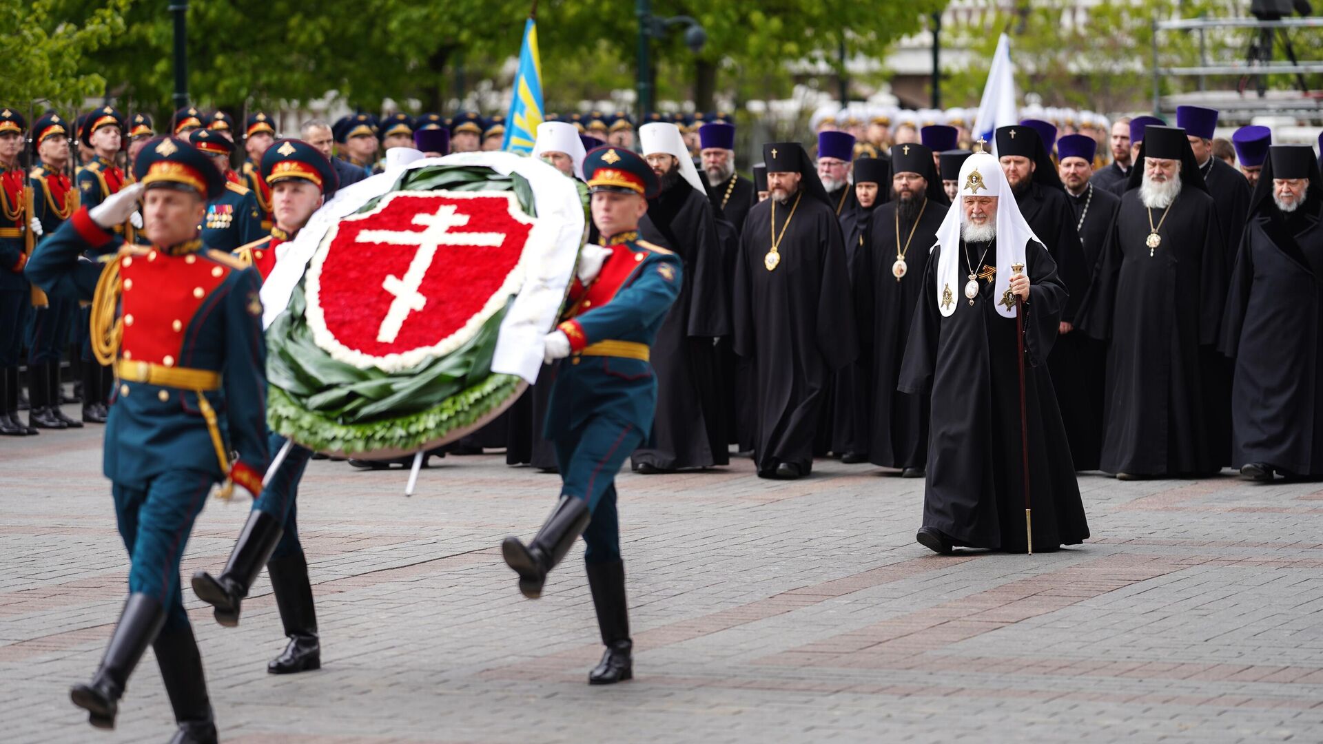 Возложение венка к могиле Неизвестного Солдата - РИА Новости, 1920, 08.05.2023