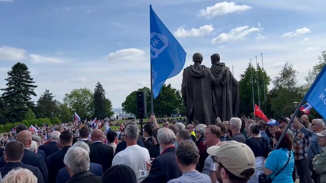 Праздничный митинг в честь Дня победы над фашизмом в Братиславе