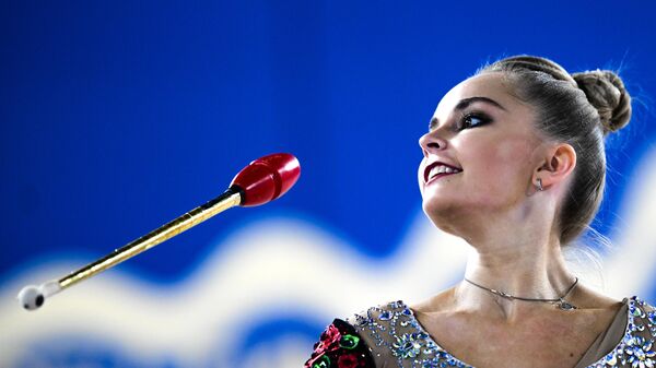 Российская гимнастка Арина Аверина 