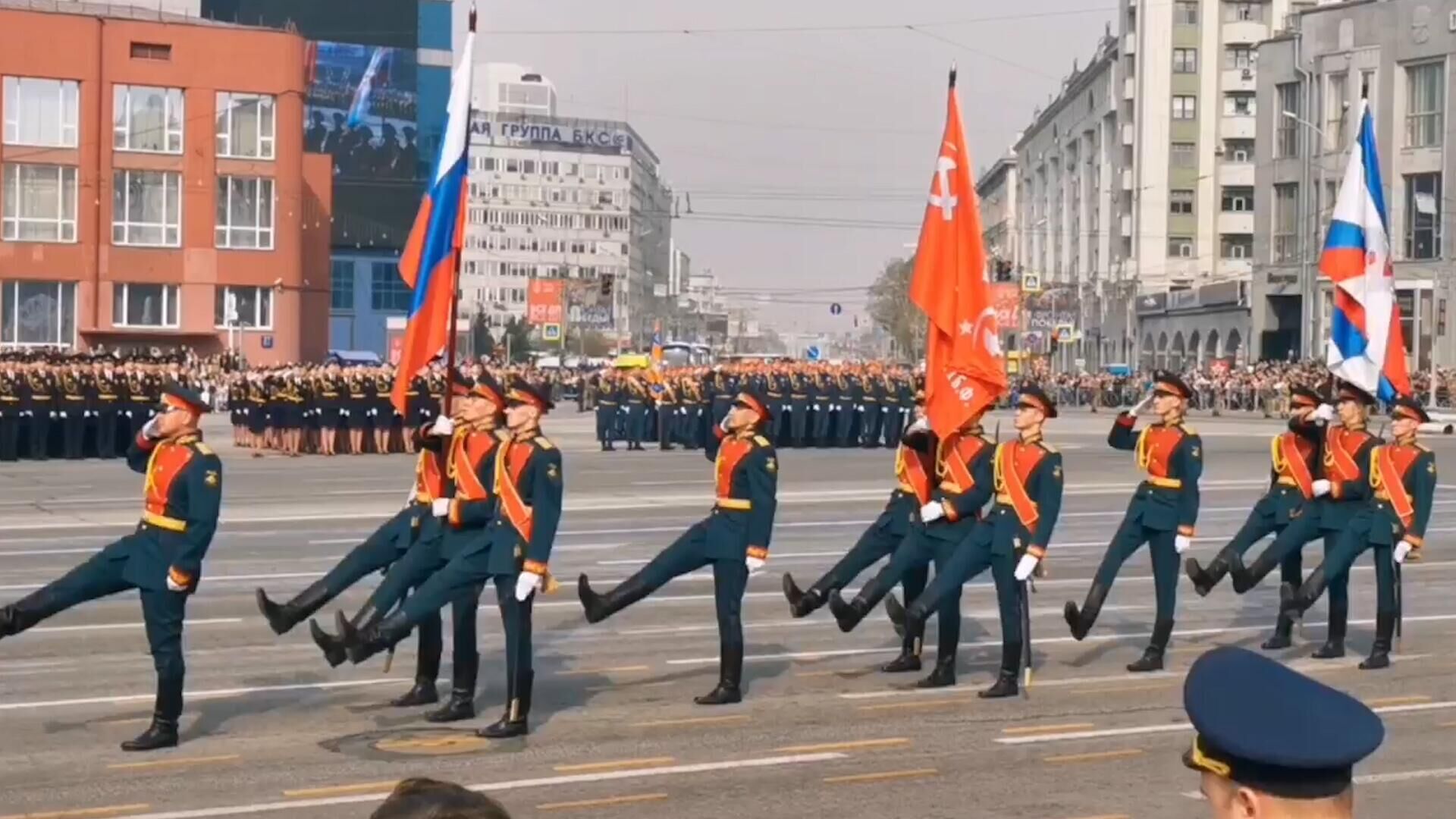 Парад Победы в Новосибирске