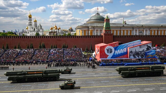 Автономные пусковые установки ПГРК Ярс на параде в Москве, посвященном 78-й годовщине Победы в Великой Отечественной войне