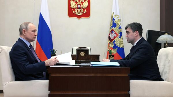  Президент РФ Владимир Путин и губернатор Ивановской области Станислав Воскресенский во время встречи