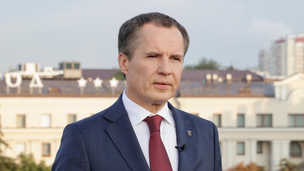 Гладков отменил все рабочие поездки из-за болезни