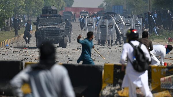 Беспорядки в Исламабаде, Пакистан