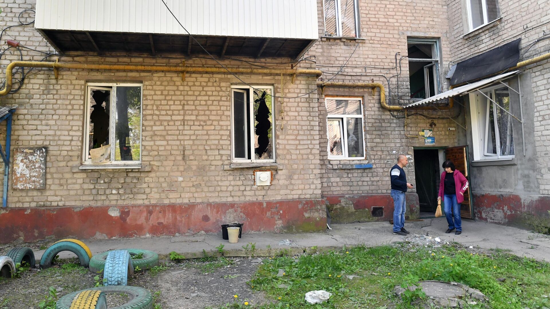 Жилой дом в районе Юбилейный Луганска, разрушенный в результате обстрела со стороны ВСУ - РИА Новости, 1920, 15.05.2023