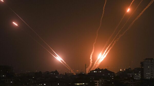 Ракетный удар из Газы в сторону Израиля