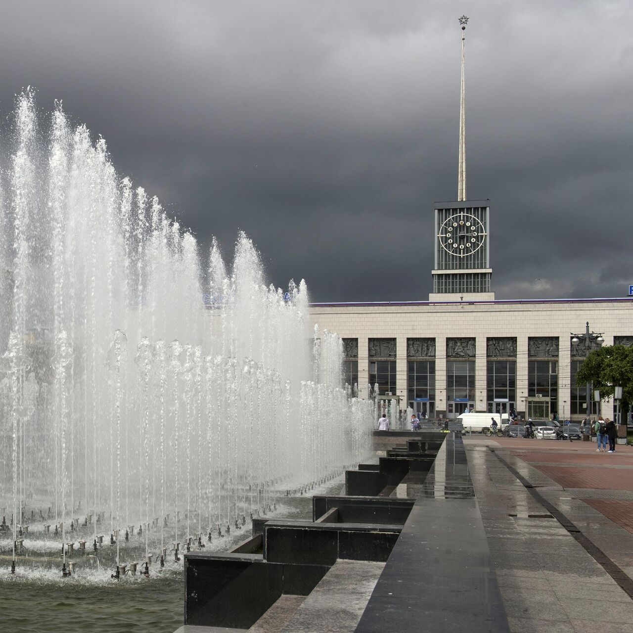 Сезон фонтанов стартовал в Петербурге - Недвижимость РИА Новости, 27.04.2024