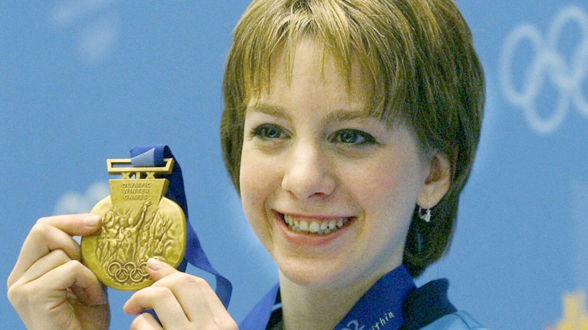 Американская фигуристка Сара Хьюз с золотой медалью Олимпийских игр 2002 года - РИА Новости, 1920, 17.05.2023