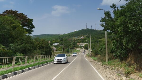Автомобильная дорога в деревне Варваровка, Анапа