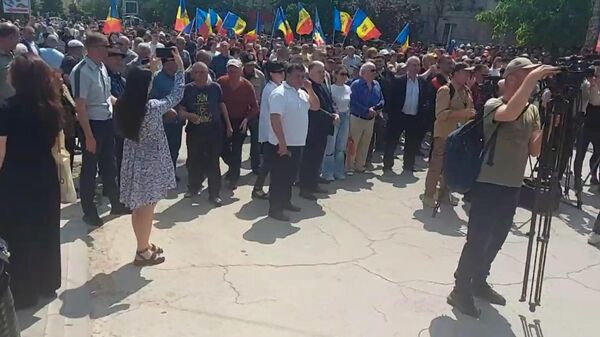 Митинг за референдум об определении геополитического вектора Молдавии