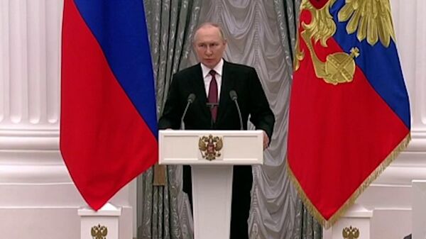 Сейчас особый момент мощной консолидации: Путин о нелегких временах