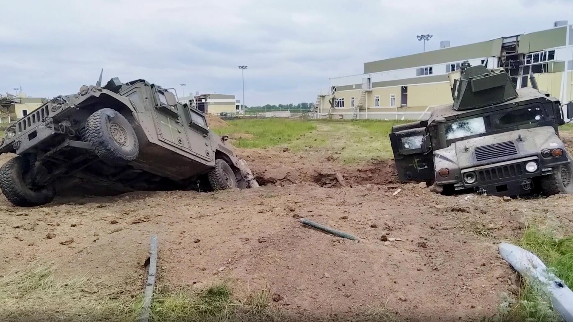 Поврежденная техника на месте ликвидации украинской ДРГ в Белгородской области - РИА Новости, 1920, 24.05.2023