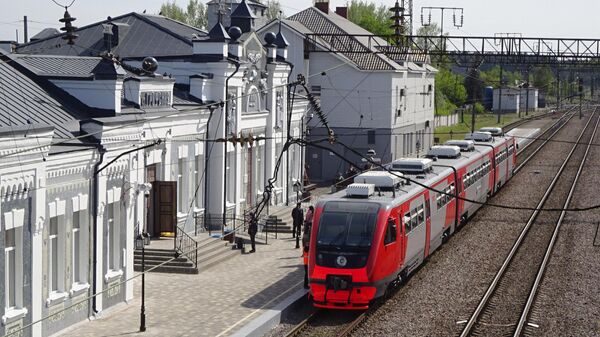 Туристический поезд Бобрёнок на станции Графская