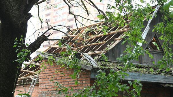 Разрушения из-за хлопка в Краснодаре на улице Морской