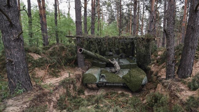 Подготовка экипажей танков Т-90 Прорыв