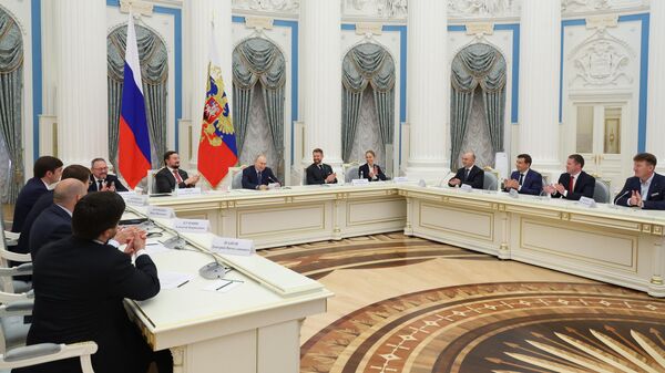 Президент РФ Владимир Путин на встрече с представителями общероссийской общественной организации Деловая Россия