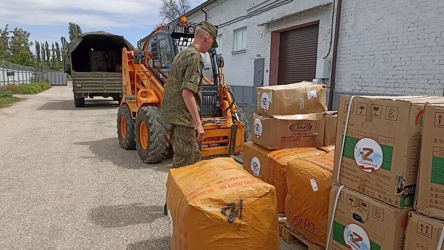 Экипировку и генераторы отправили из Волгоградской области в зону спецоперации  - РИА Новости, 1920, 31.05.2023