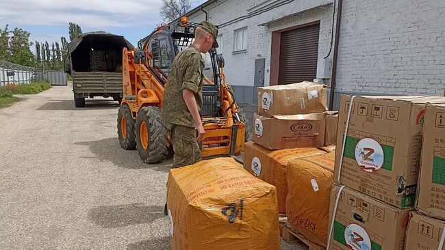 Экипировку и генераторы отправили из Волгоградской области в зону спецоперации 