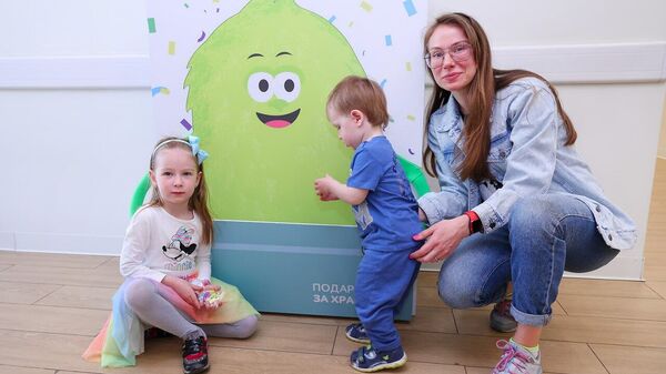 Проект Подарок за храбрость стартовал в детских поликлиниках Москвы
