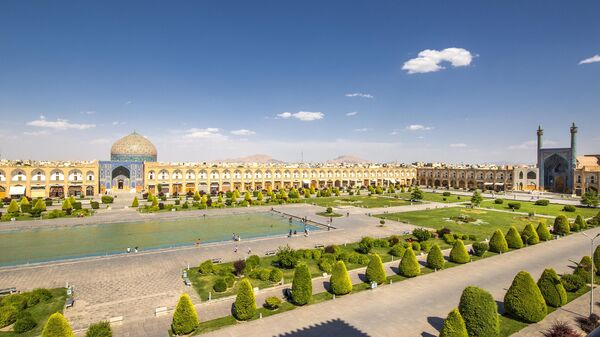 Площадь Накш-э Джахан в Исфахане 